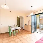 Quaint I Mirti Bianchi 1 Bedroom Sleeps 4 Bilo 4 * Santa Teresa Gallura