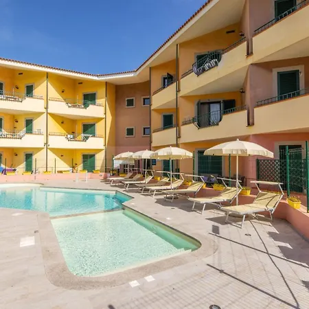 Quaint I Mirti Bianchi 1 Bedroom Sleeps 4 Bilo 4 Santa Teresa Gallura