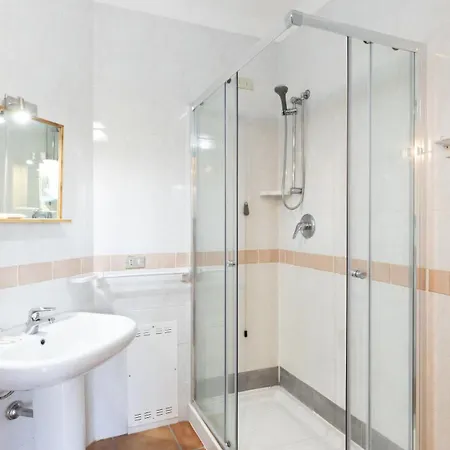 Quaint I Mirti Bianchi 1 Bedroom Sleeps 4 Bilo 4 Apartment *