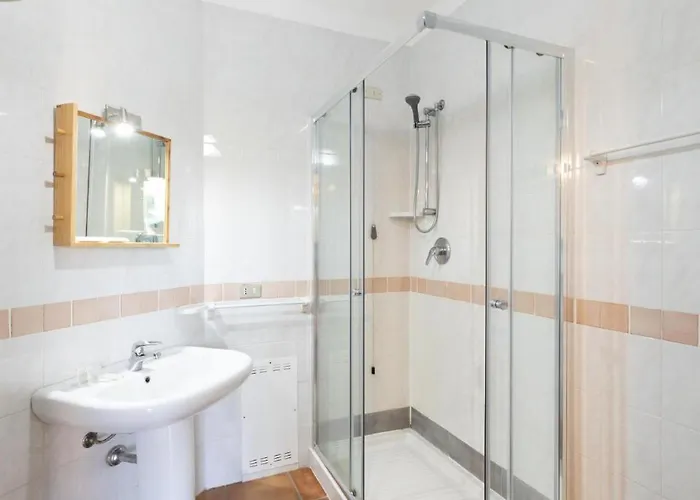 Quaint I Mirti Bianchi 1 Bedroom Sleeps 4 Bilo 4 *