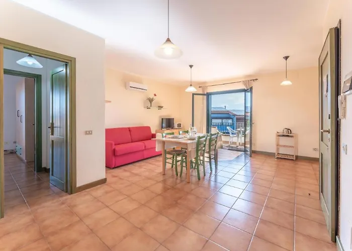 Quaint I Mirti Bianchi 1 Bedroom Sleeps 4 Bilo 4 Santa Teresa Gallura