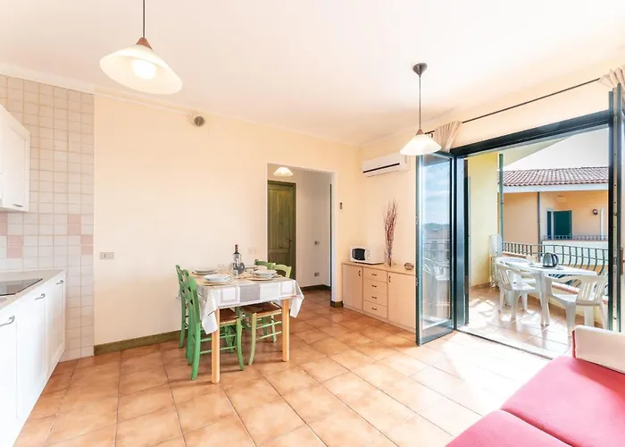 Appartement Quaint I Mirti Bianchi 1 Bedroom Sleeps 4 Bilo 4