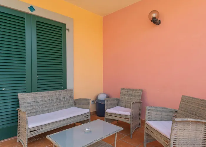 Appartement Quaint I Mirti Bianchi 1 Bedroom Sleeps 4 Bilo 4 *