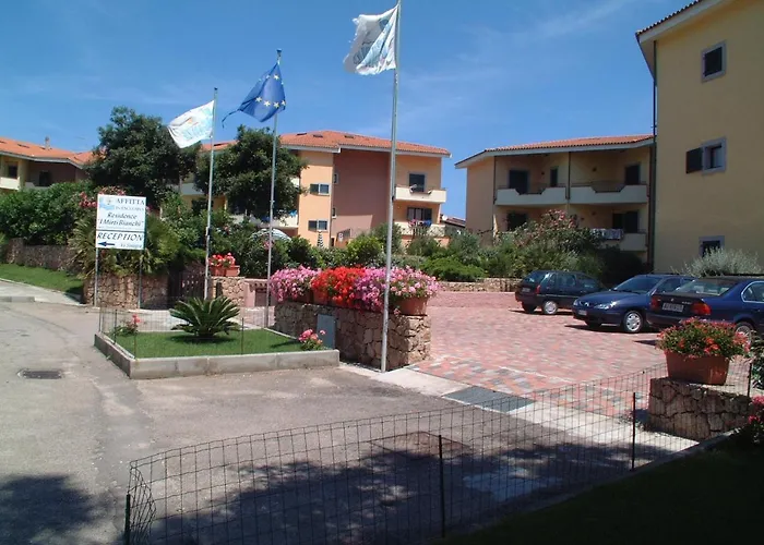 Quaint I Mirti Bianchi 1 Bedroom Sleeps 4 Bilo 4 Appartement *