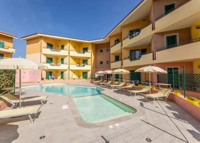 Quaint I Mirti Bianchi 1 Bedroom Sleeps 4 Bilo 4 * Santa Teresa Gallura