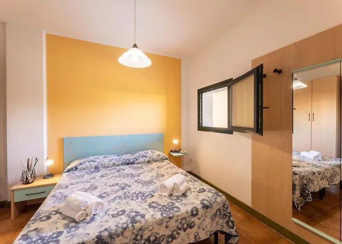 Quaint I Mirti Bianchi 1 Bedroom Sleeps 4 Bilo 4 Appartement *