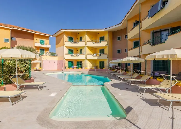 Quaint I Mirti Bianchi 1 Bedroom Sleeps 4 Bilo 4 Appartement Santa Teresa Gallura