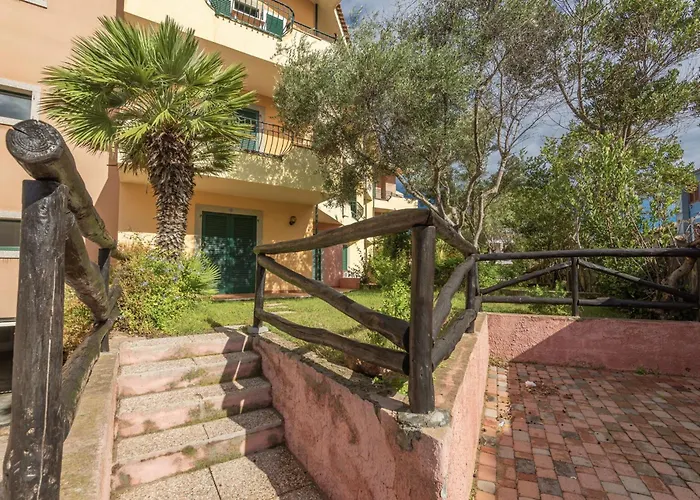 Quaint I Mirti Bianchi 1 Bedroom Sleeps 4 Bilo 4 Appartement